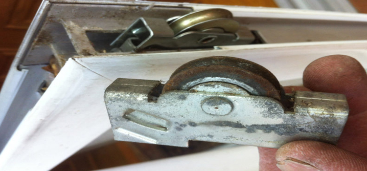 screen door roller repair in Lucas Valley-Marinwood